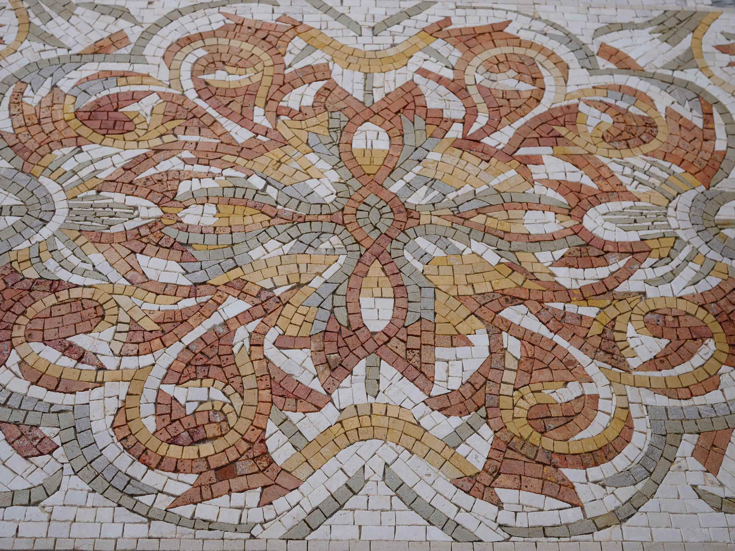 Designed Floral Geometric - Custom Made Mosaic Elegantly - 120cm x 60cm (47'' x 24'')" - Mesh Backing - Image 2