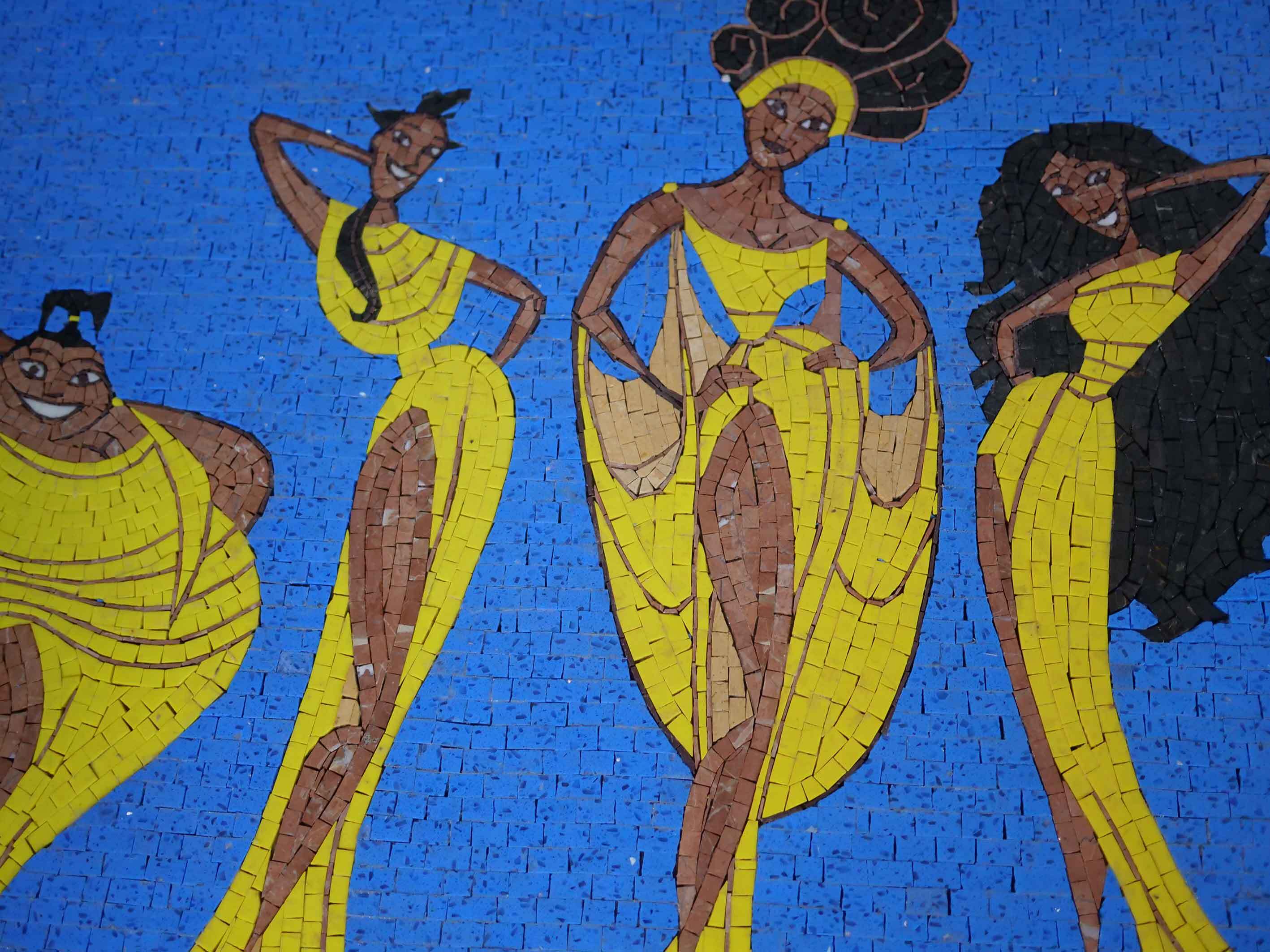 Figures Dresses - Marble Mosaic Wall Art Outdoor Artwork - Mesh Backing - Image 2