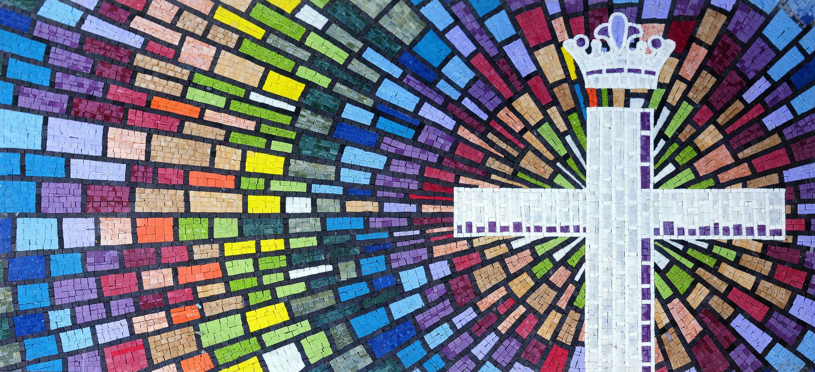 Religious Cross Radiating Pattern - Arabesque Mosaic Scate Colors Art - Mesh Backing